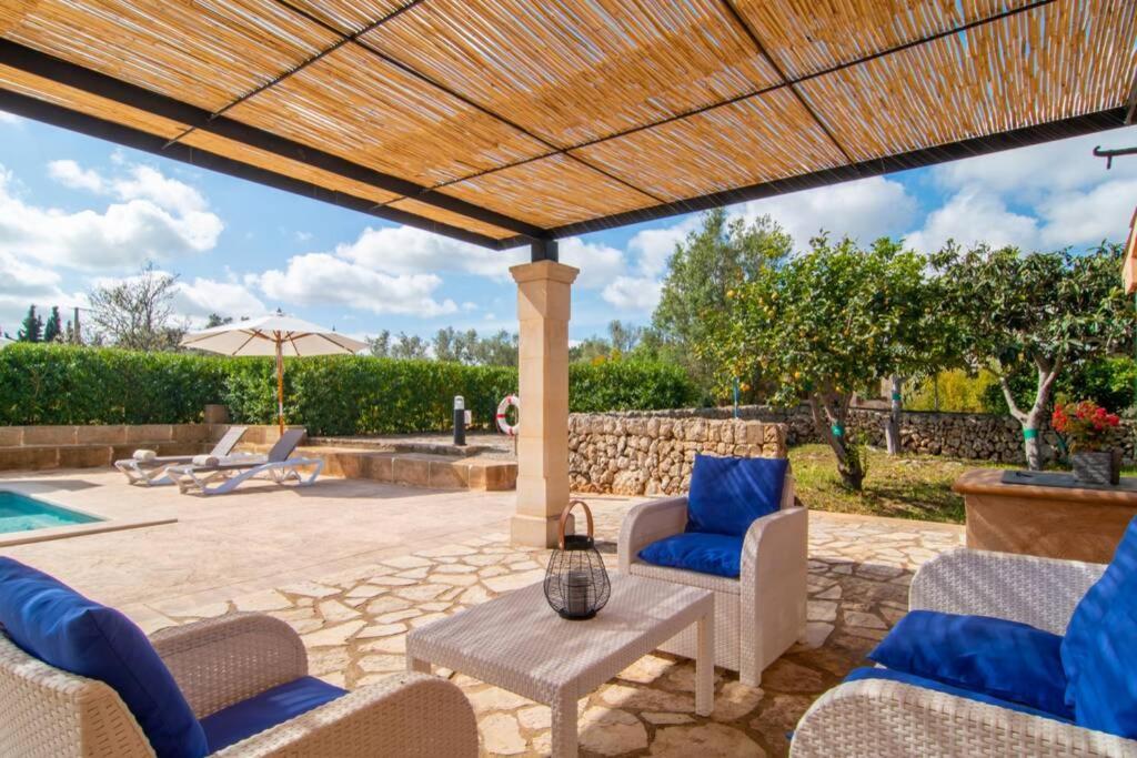 Holiday home Traditional House Casa Binitaref With Pool In *